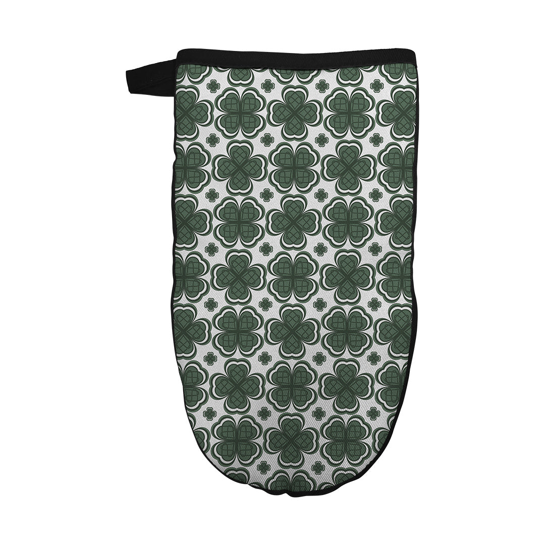 Oven Mitt Four Leaf Clover Pattern