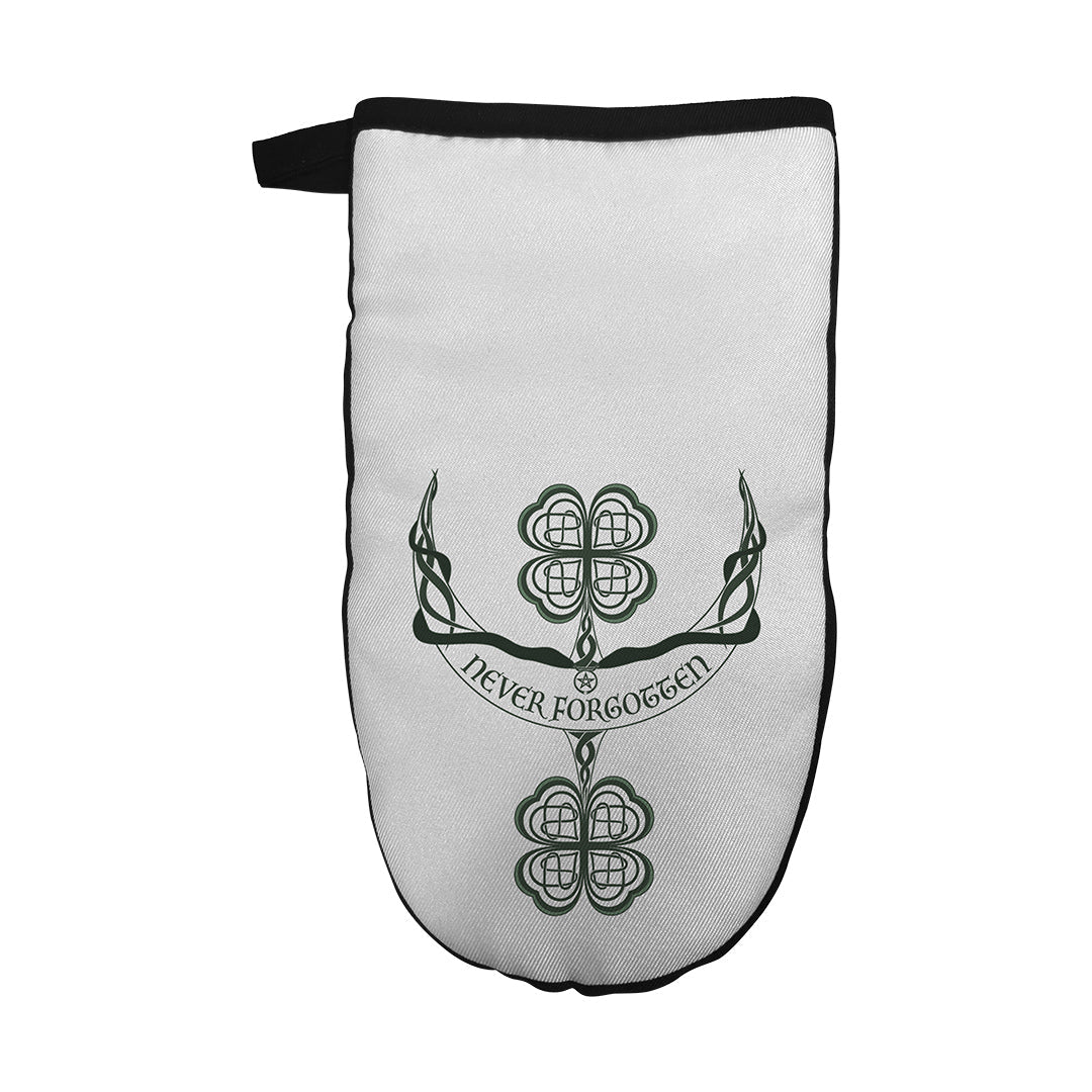 Oven Mitt Never Forgotten