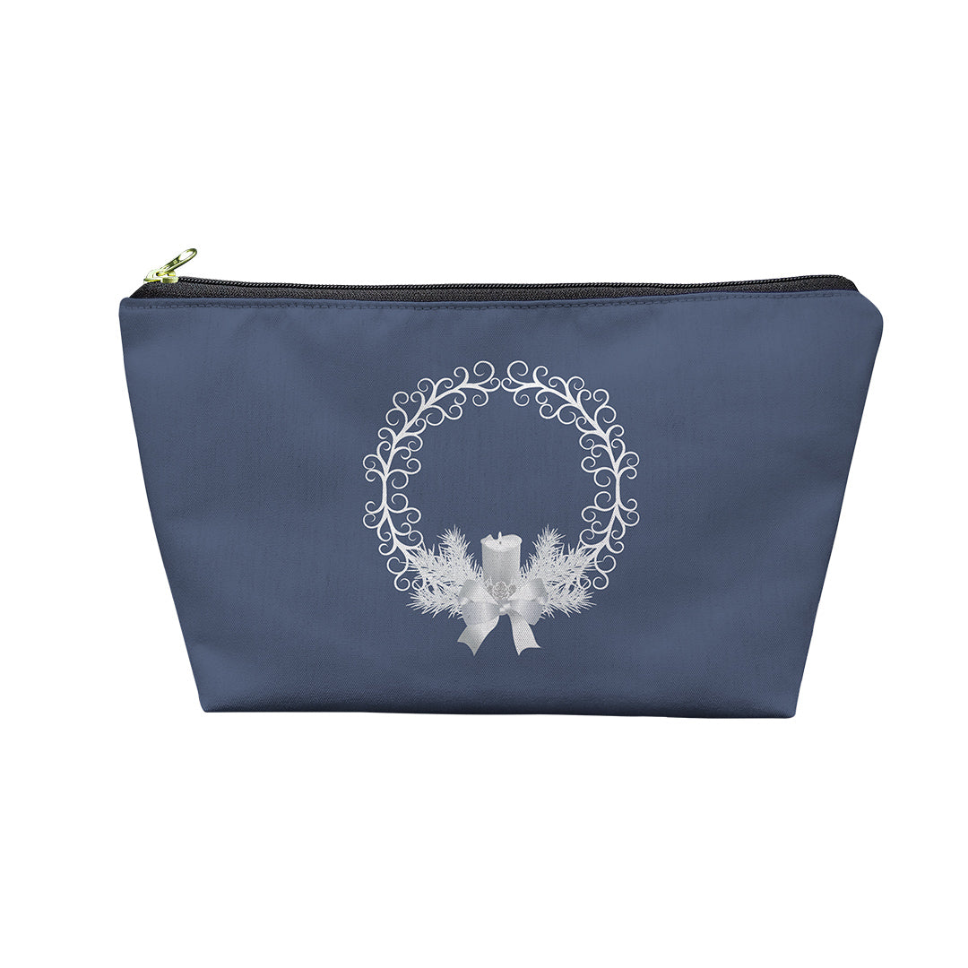 Pouches Yule Wreath