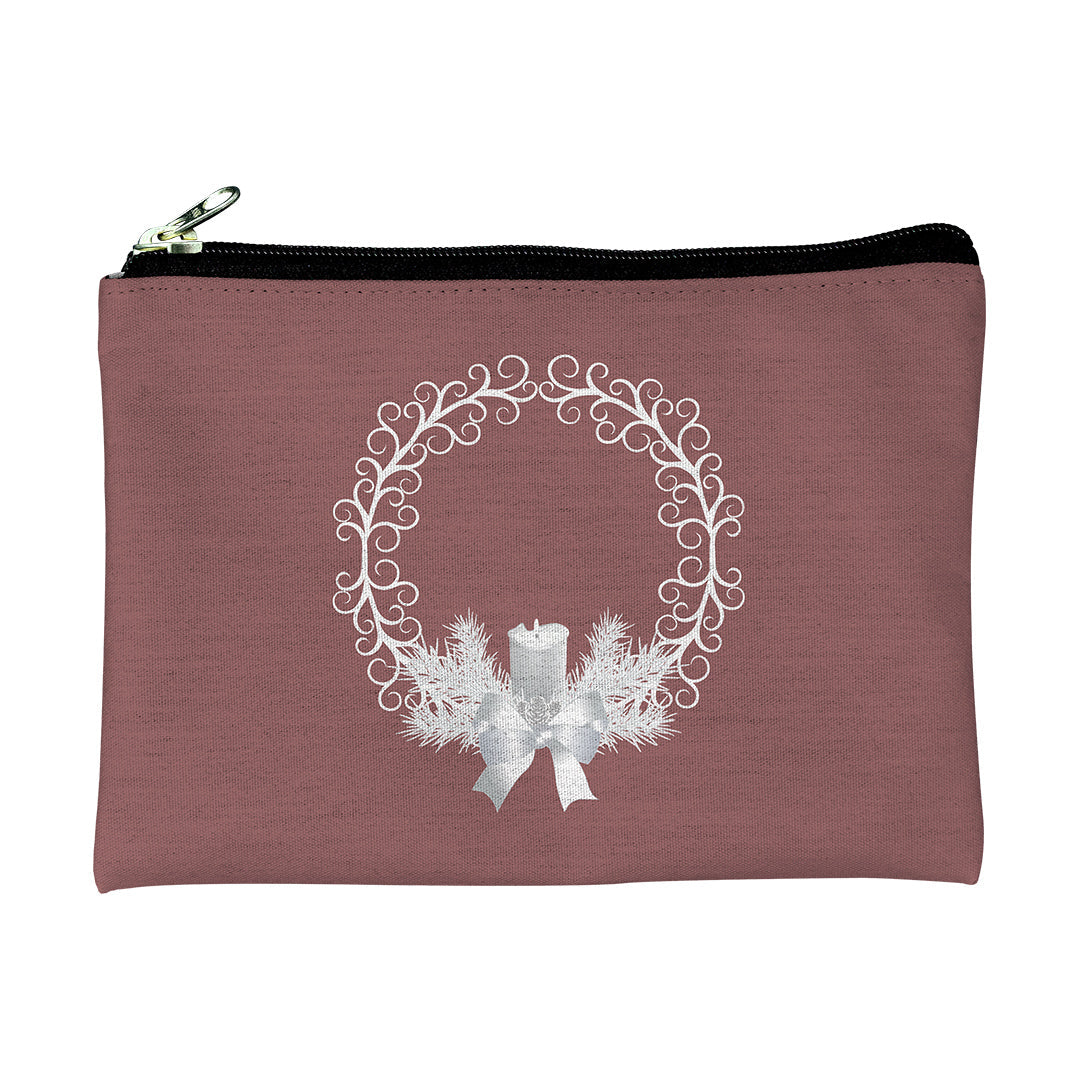 Pouches Yule Wreath