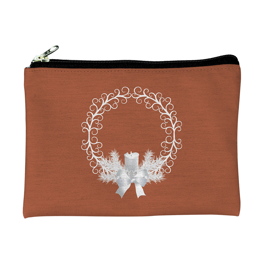 Pouches Yule Wreath